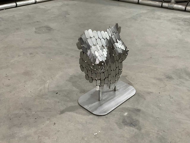 Vrouw buste in inox - afbeelding 2 van  2