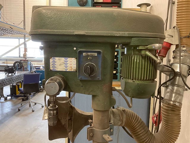 Vsf 16 kolomboormachine - afbeelding 3 van  3