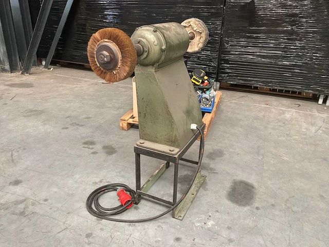 V.s.f 250 polijstmachine - afbeelding 4 van  10