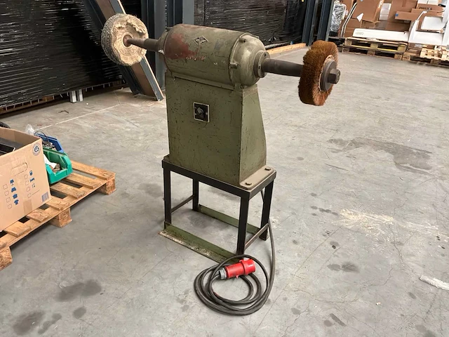 V.s.f 250 polijstmachine - afbeelding 5 van  10