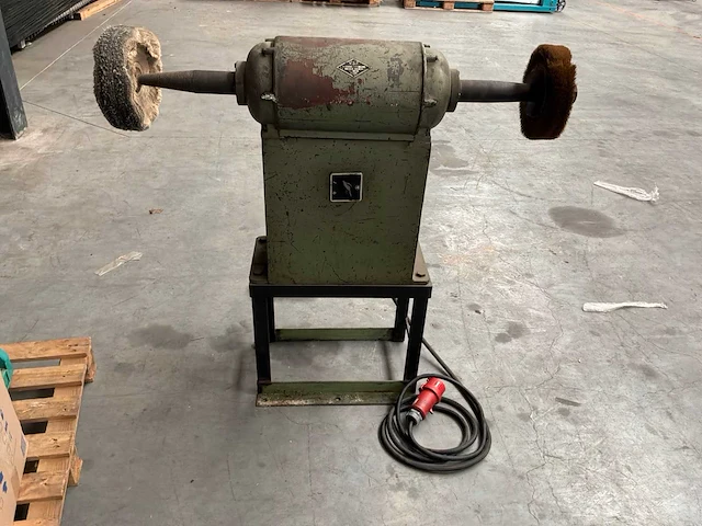 V.s.f 250 polijstmachine - afbeelding 6 van  10