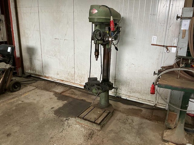 Vsf 40 kolomboormachine - afbeelding 1 van  7