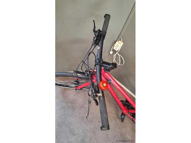 Vsf trekkingfiets | model t-500 | kleur raspberry red | maat 50 - afbeelding 4 van  8