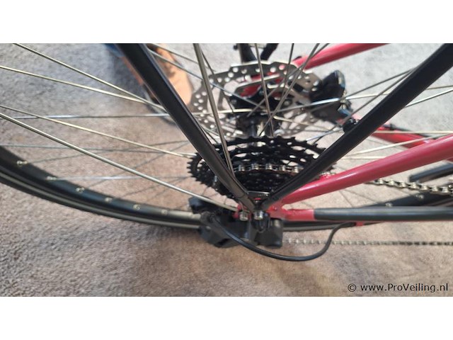 Vsf trekkingfiets | model t-500 | kleur raspberry red | maat 50 - afbeelding 6 van  8