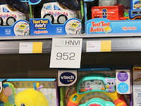 Vtech kinderspeelgoed w.o. dierenvriendjes, telefoons en auto's op twee schappen, 18 stuks. - afbeelding 3 van  4