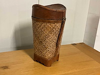 Vuilnisbak - afbeelding 2 van  6