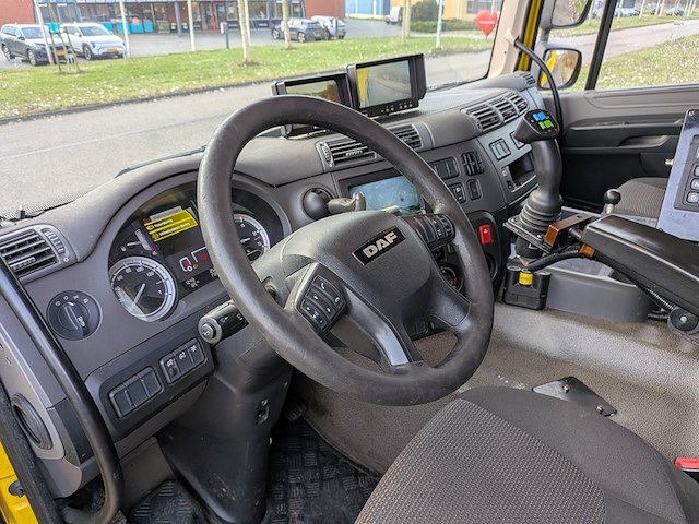 Vuilniswagen, daf, cf 290 fan, 2014, met zijlader en afzetsysteem - afbeelding 14 van  33