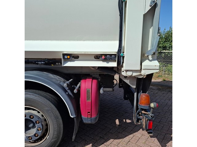 Vuilniswagen, daf, cf 300 fan opbouw vdl translift, 2019, met vdl translift vuilcontaineropbouw - afbeelding 13 van  48