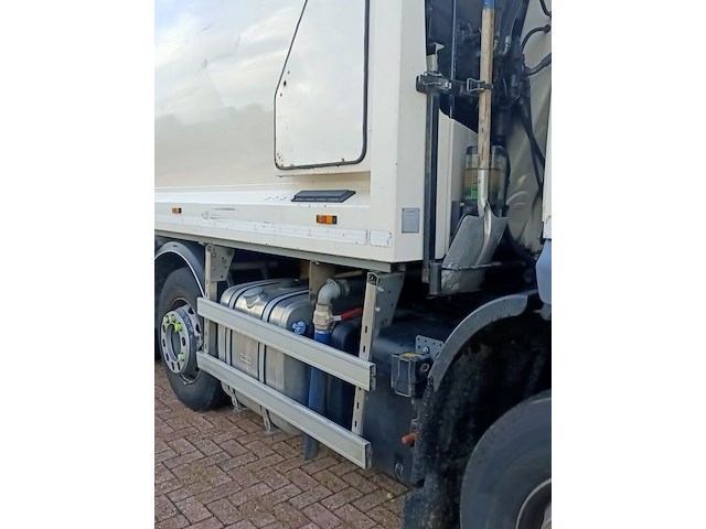 Vuilniswagen, daf, cf290 fag 6x2 achter geesinknorba, 2015 - afbeelding 21 van  29