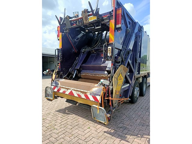 Vuilniswagen, daf, fan cf75.250 pusher 2000 achterlader, 2010 - afbeelding 25 van  39