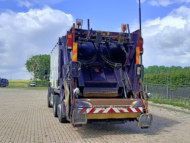 Vuilniswagen, daf, fan cf75.250 pusher 2000 achterlader, 2010 - afbeelding 35 van  39
