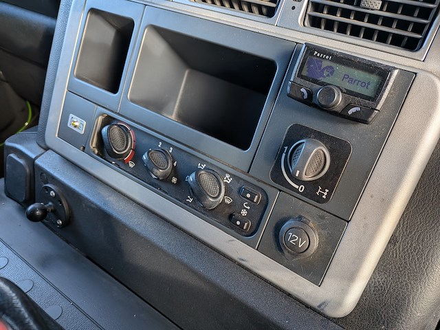 Vuilniswagen, iveco, at260sy/ps, 2013, met zijlader, haller slf 22m³ - afbeelding 38 van  49