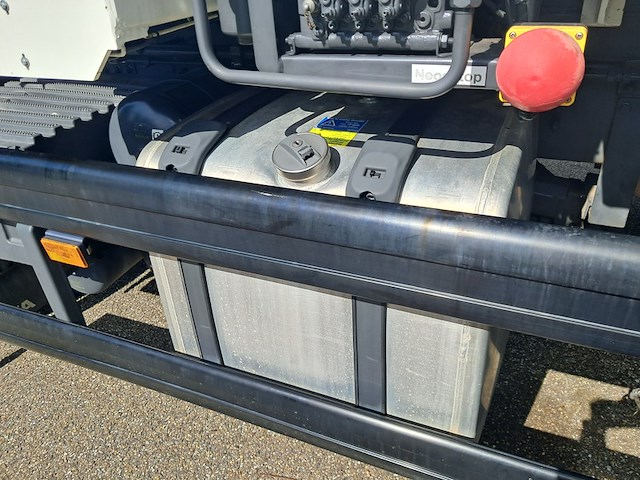 Vuilniswagen met zijlader, scania, p 280 euro 6 hs, 2014 - afbeelding 7 van  75