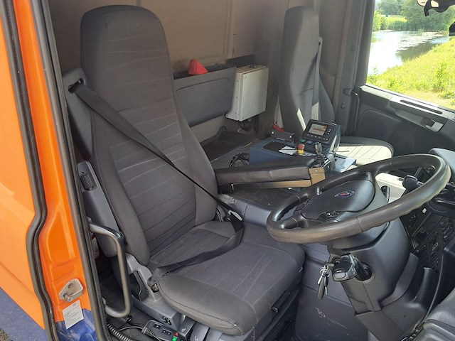 Vuilniswagen met zijlader, scania, p 280 euro 6 hs, 2014 - afbeelding 39 van  75