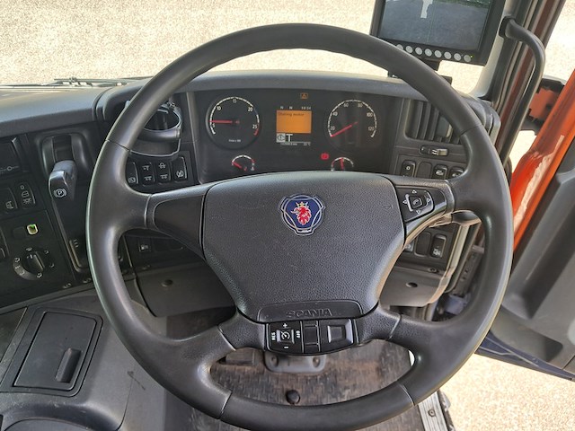Vuilniswagen met zijlader, scania, p 280 euro 6 hs, 2014 - afbeelding 44 van  75