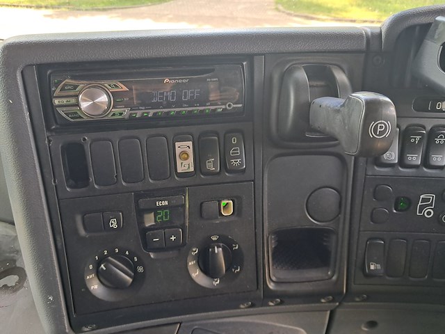 Vuilniswagen met zijlader, scania, p 280 euro 6 hs, 2014 - afbeelding 48 van  75