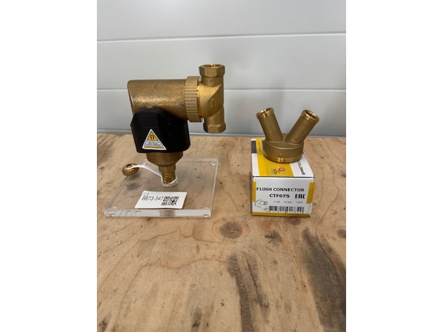 Vuilscheider en flush connector, spirotech, spirotrap mb3 - afbeelding 1 van  4