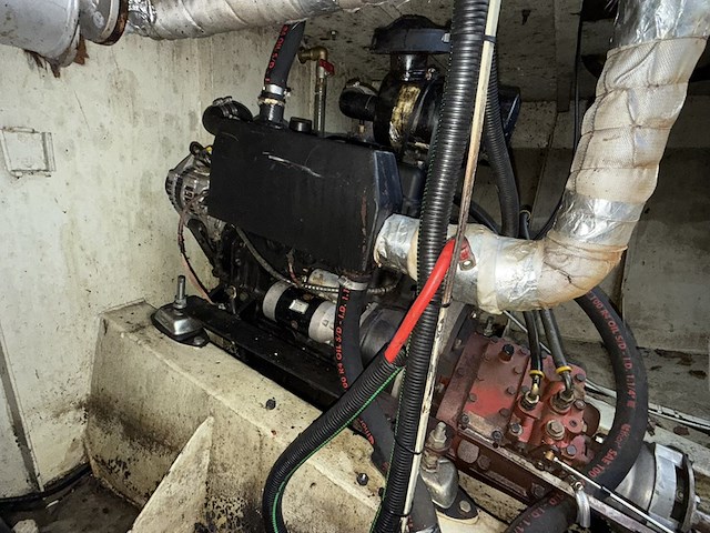 Vuilwaterboot, praam met open stuurhut, pl3 - afbeelding 16 van  63