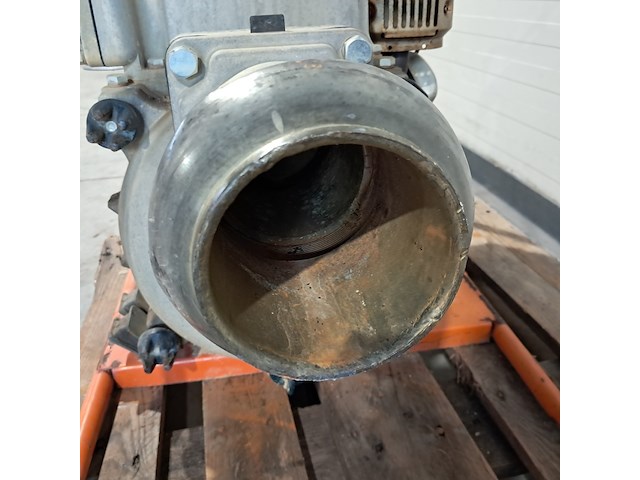 Vuilwaterpomp 96 m³ benzine koshin, kth-100x, bouwjaar 2018 - afbeelding 2 van  11