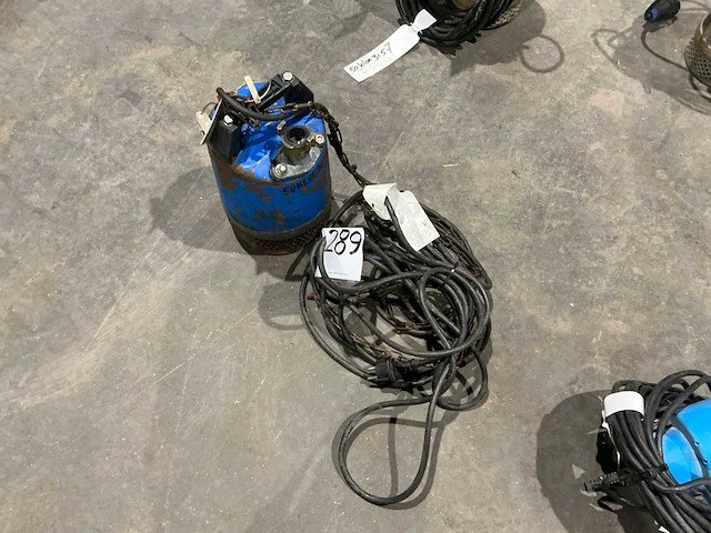 Vuilwaterpomp - afbeelding 1 van  2