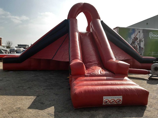 Vulcano (klim glijbaan) - afbeelding 1 van  7