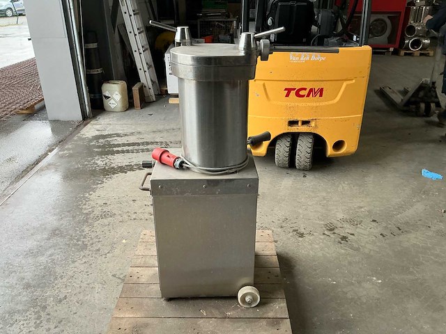 Vulmachine voor worsten - afbeelding 2 van  4