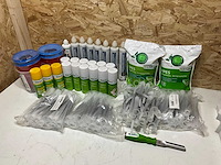 Vulmiddel, sprays, nozzles en diversen (33x) - afbeelding 10 van  17