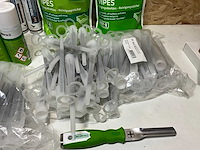 Vulmiddel, sprays, nozzles en diversen (33x) - afbeelding 14 van  17