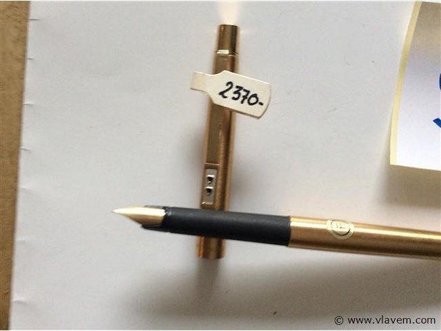 Vulpen papermade - afbeelding 3 van  3