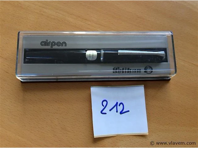 Vulpen pelikan - afbeelding 1 van  2