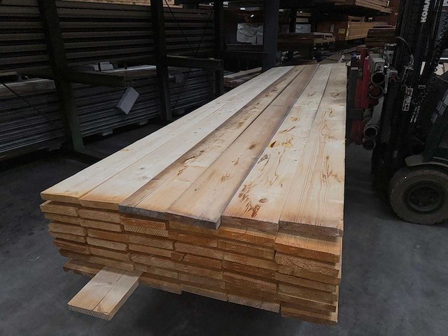 Vuren - steigerplank 5000x200x32mm (48x) - afbeelding 1 van  3