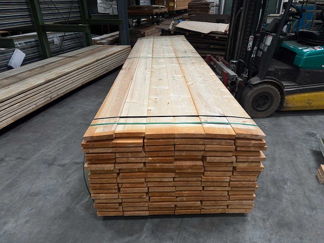 Vuren - steigerplank 5000x200x32mm (96x) - afbeelding 1 van  3
