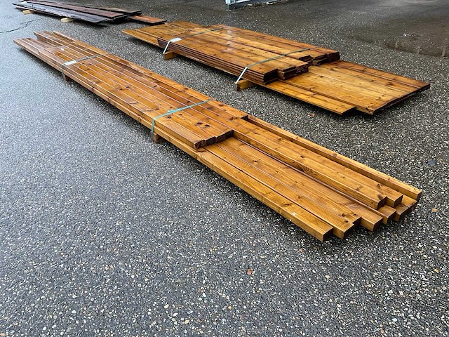 Vuren balk (15x) - afbeelding 1 van  5