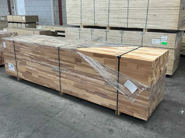 Vuren balk (168x) - afbeelding 1 van  6