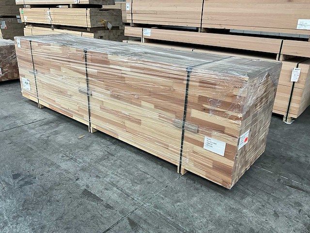 Vuren balk (196x) - afbeelding 1 van  5