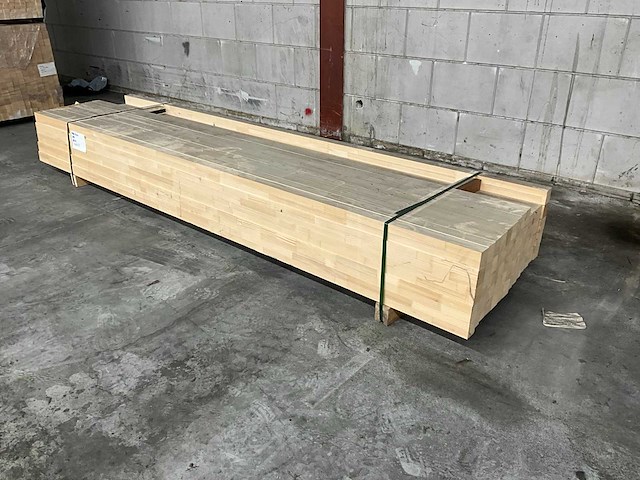 Vuren balk (66x) - afbeelding 1 van  4