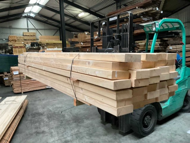 Vuren balk geschaafd - 294x15x5 cm (34x) - afbeelding 1 van  9