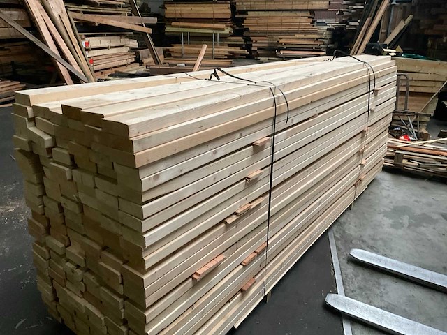 Vuren balk geschaafd - 325x12x4,5 cm (38x) - afbeelding 1 van  5