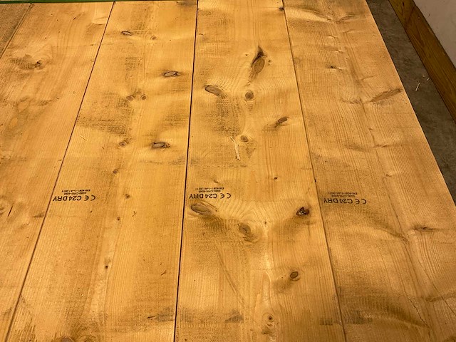 Vuren balk geschaafd - 480x23,5x3,8 cm (20x) - afbeelding 2 van  4