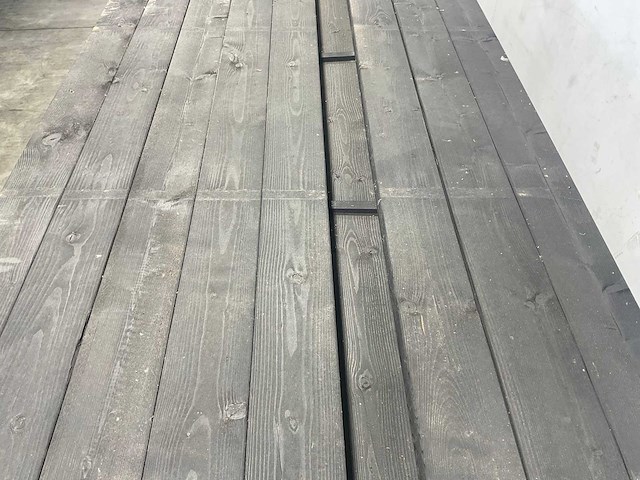 Vuren balk geschaafd zwart geïmpregneerd 330x12x4,5 cm (50x) - afbeelding 1 van  2