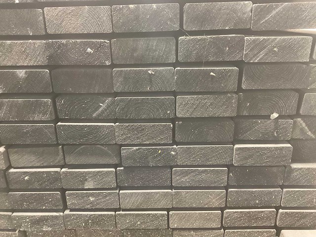 Vuren balk geschaafd zwart geïmpregneerd 400x12x4,5 cm (30x) - afbeelding 6 van  7