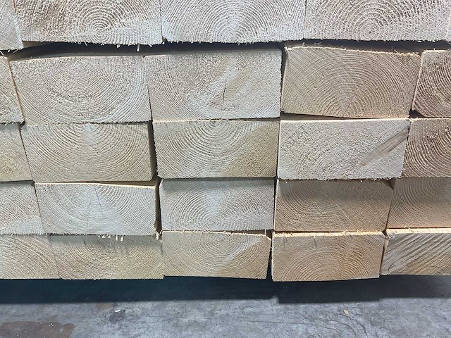 Vuren balk ruw - 360x20x10 cm (24x) - afbeelding 4 van  5
