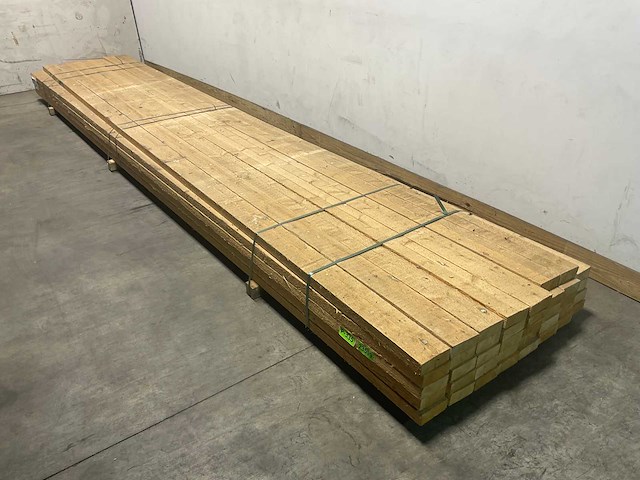 Vuren balk ruw - 570x12,5x5 cm (38x) - afbeelding 1 van  8