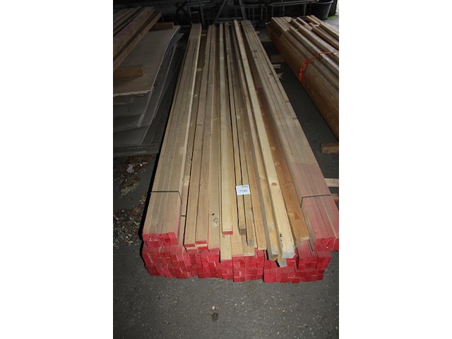 Vuren balkhout 50 x30 x 4800 mm. ruim 150 stuks. - afbeelding 2 van  3