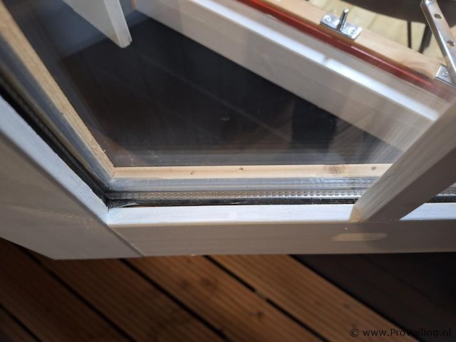 Vuren blokhutoverkapping - 650x360cm - afbeelding 13 van  14