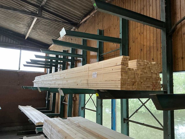 Vuren geschaafd 21x28x4200 mm (285x) - afbeelding 1 van  8