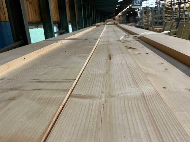 Vuren geschaafd 22x144x4200 mm (21x) - afbeelding 6 van  7