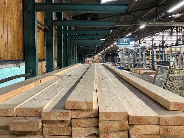 Vuren geschaafd 28x95x4200 mm (39x) - afbeelding 5 van  7