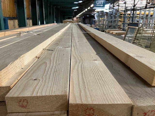 Vuren geschaafd 28x95x4200 mm (39x) - afbeelding 6 van  7