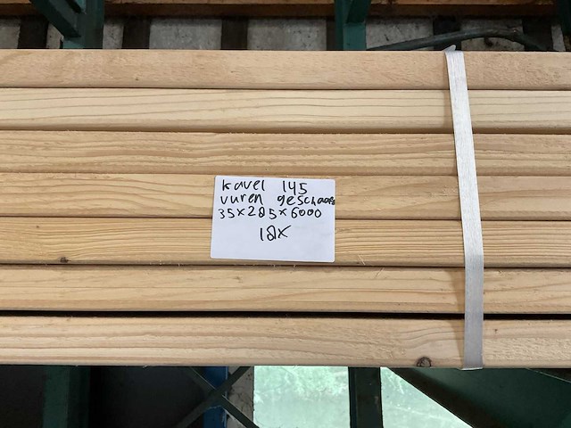 Vuren geschaafd 35x285x6000 mm (18x) - afbeelding 4 van  4